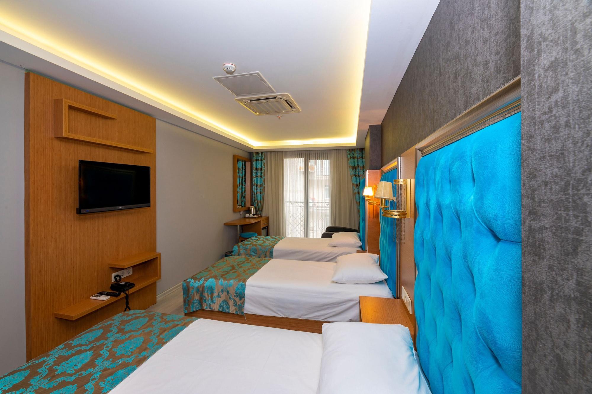 Grand Palace Hotel Istanbul Exterior photo