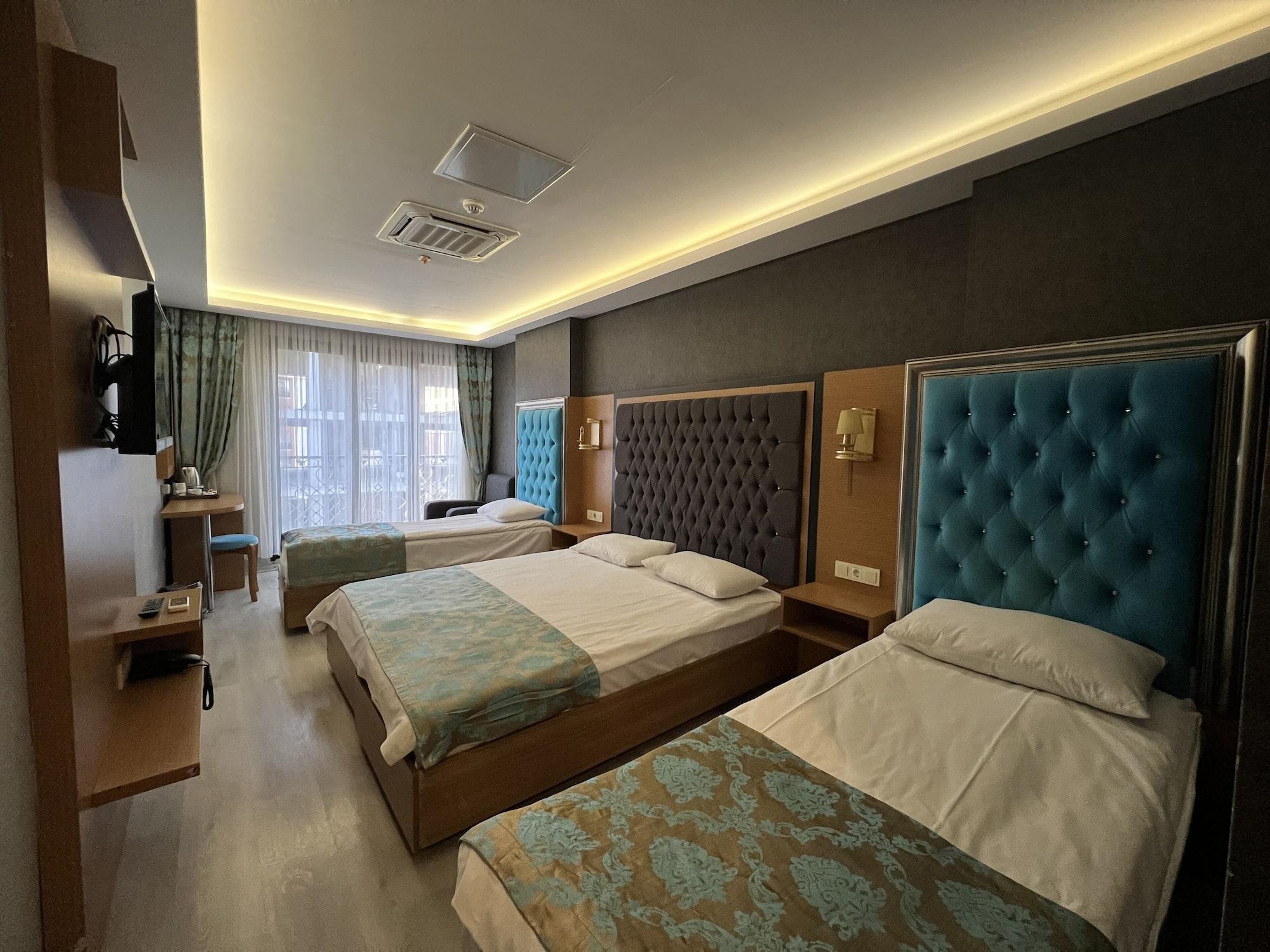 Grand Palace Hotel Istanbul Exterior photo